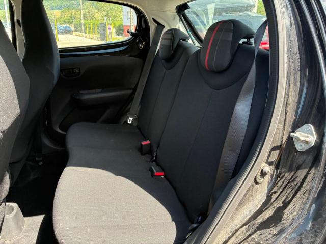 Peugeot 108 image 2