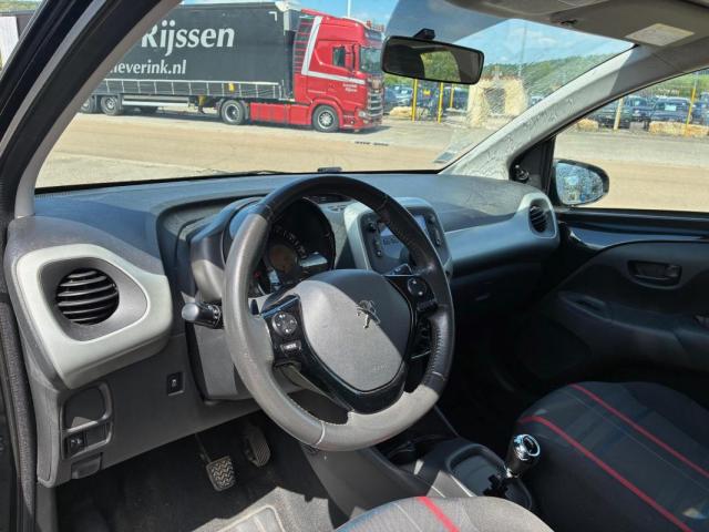 Peugeot 108 image 1