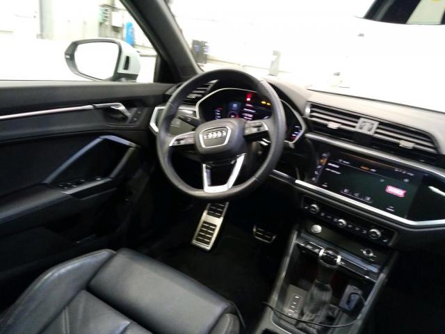 Audi Q3 image 6