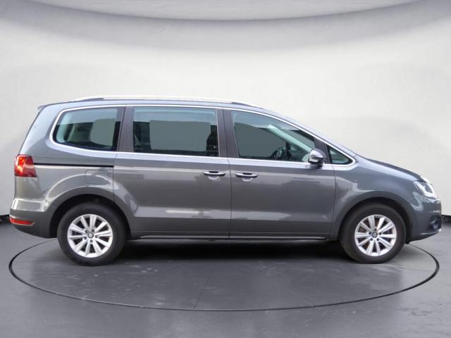 Seat Alhambra image 2