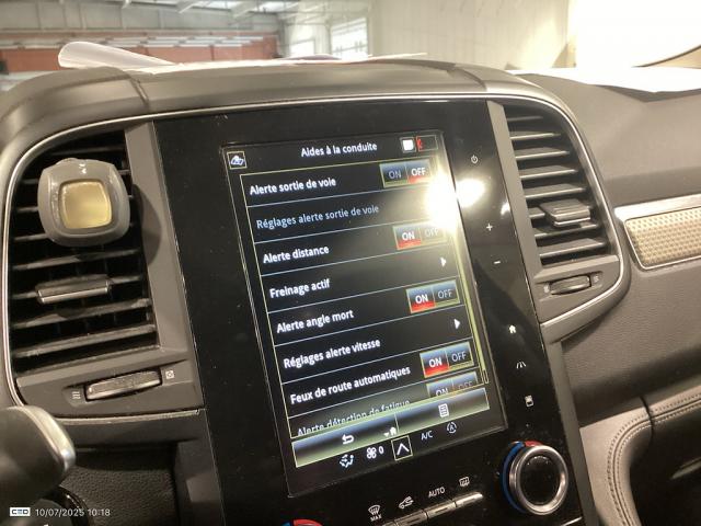 Renault Koleos image 1