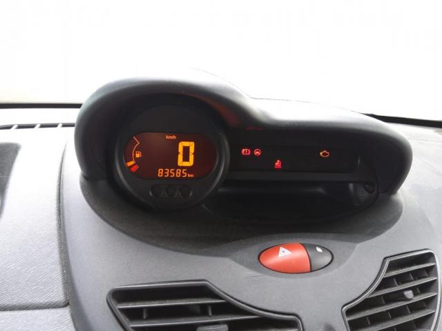 Renault Twingo image 9