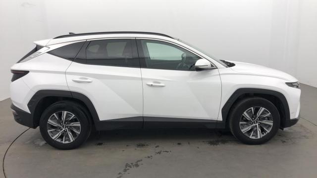 Hyundai Tucson image 9