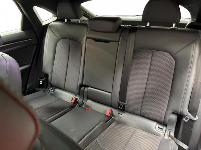 Audi Q3 image 7
