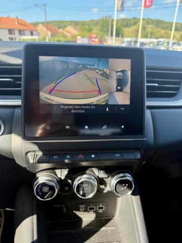 Renault Captur image 6