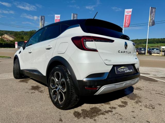 Renault Captur image 9