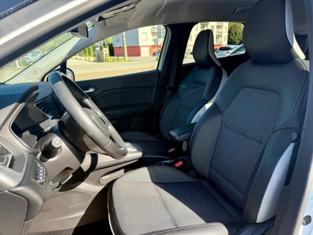Renault Captur image 2