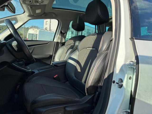 Renault Scénic image 2