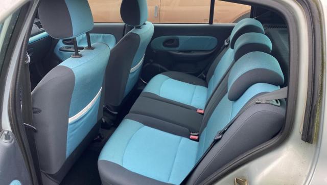 Renault Clio image 9