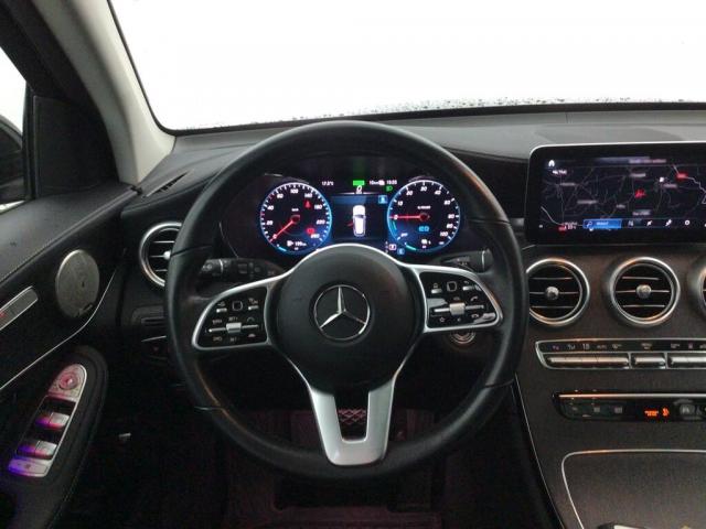 Mercedes Benz Glc image 9