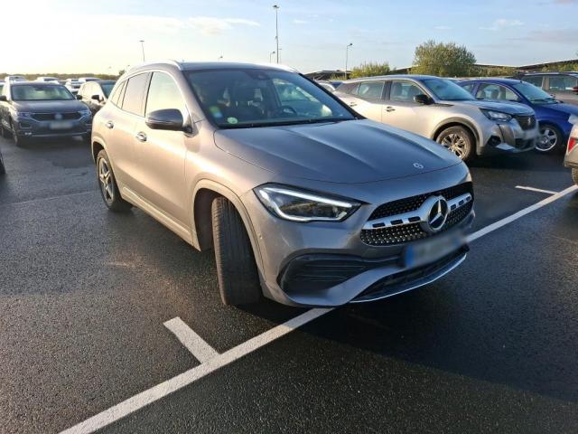 Mercedes Benz Gla image 5
