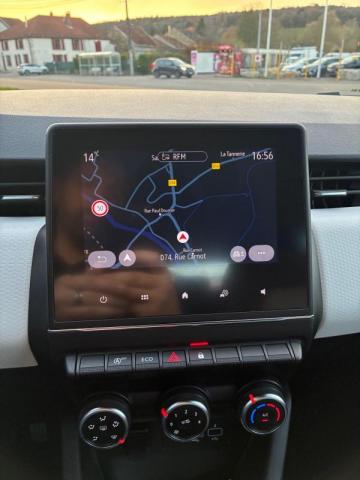 Renault Clio image 1