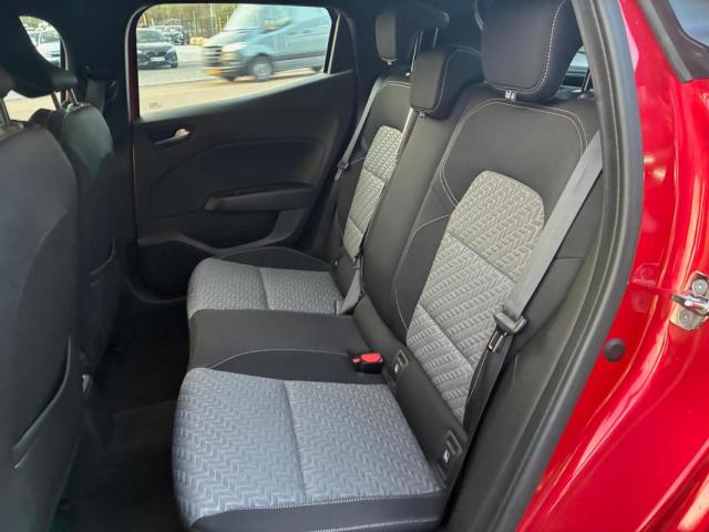 Renault Clio image 7