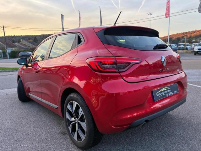 Renault Clio image 9