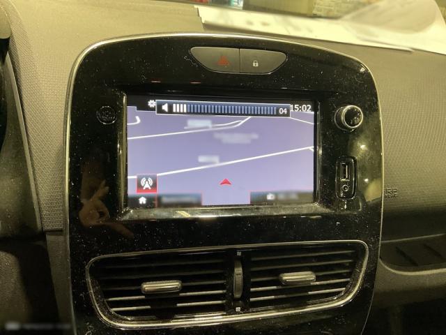 Renault Clio image 1