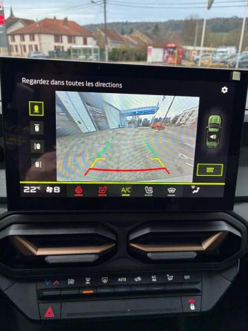 Dacia Duster image 1