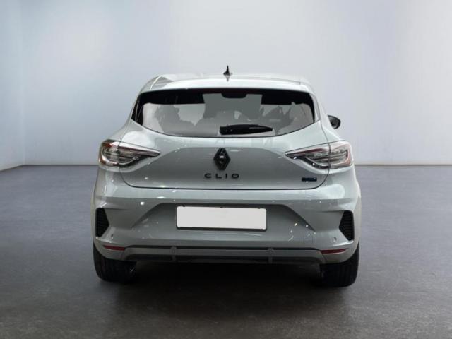 Renault Alpine image 2