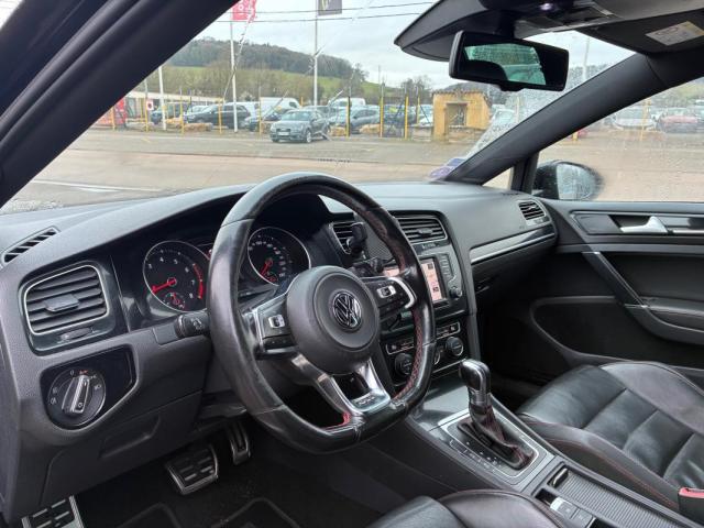 Volkswagen Golf image 4