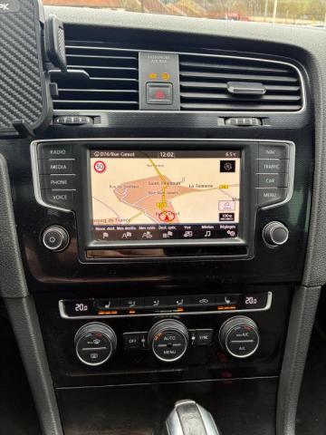 Volkswagen Golf image 5