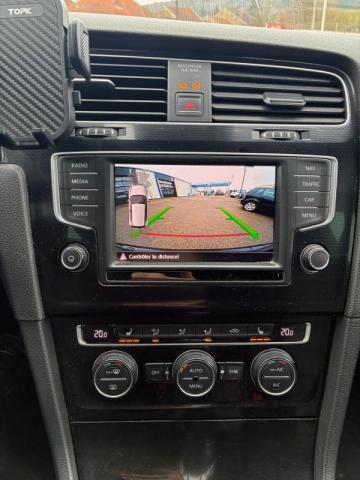 Volkswagen Golf image 1