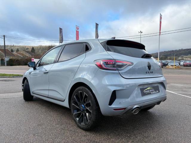 Renault Alpine image 8