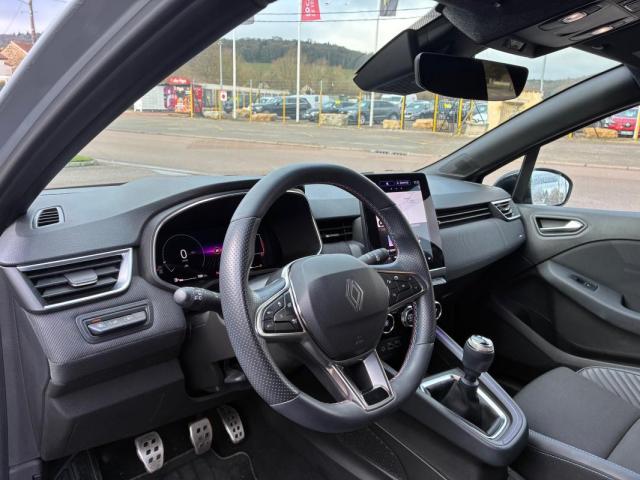 Renault Alpine image 2