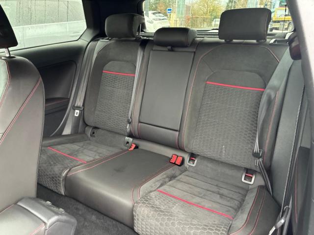 Volkswagen Golf image 5