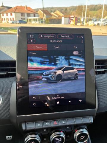 Renault Clio image 8