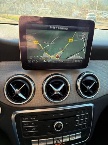 Mercedes Benz Gla image 3