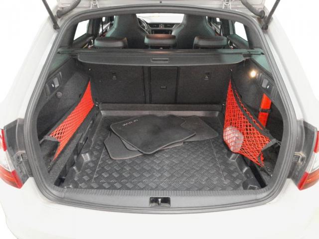 Skoda Octavia image 3