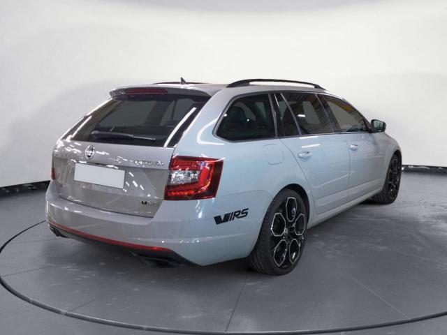 Skoda Octavia image 5