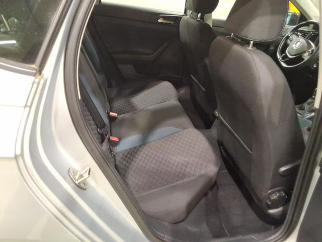 Volkswagen Polo image 9