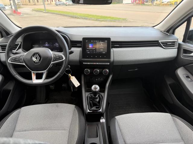 Renault Clio image 2