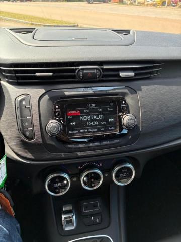 Alfa Romeo Giulietta image 4