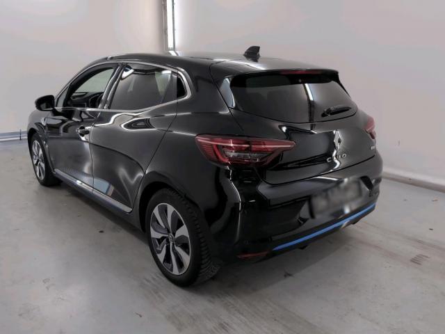 Renault Clio image 2