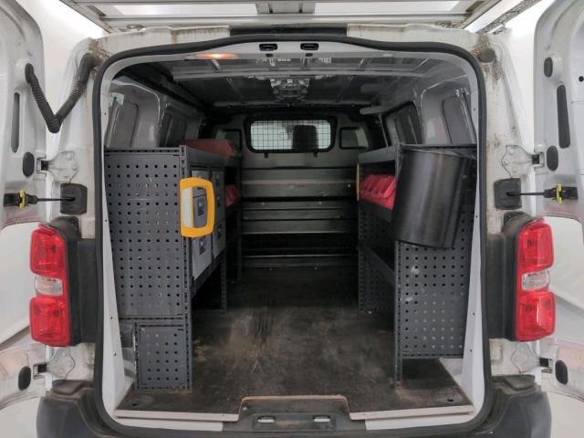 Peugeot Expert image 1