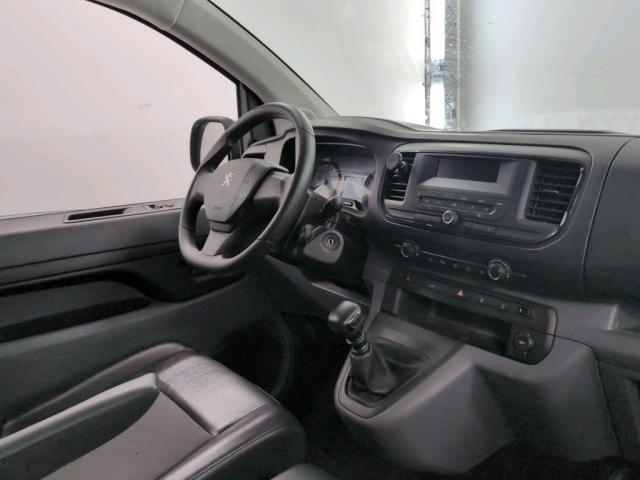 Peugeot Expert image 2