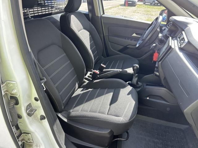 Dacia Duster image 3