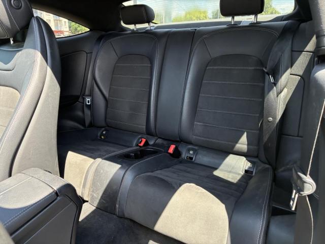 Mercedes Benz E 220 image 4