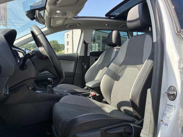 Seat Leon image 6