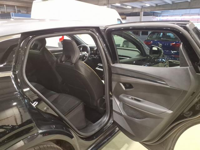 Renault Mégane E-Tech image 3