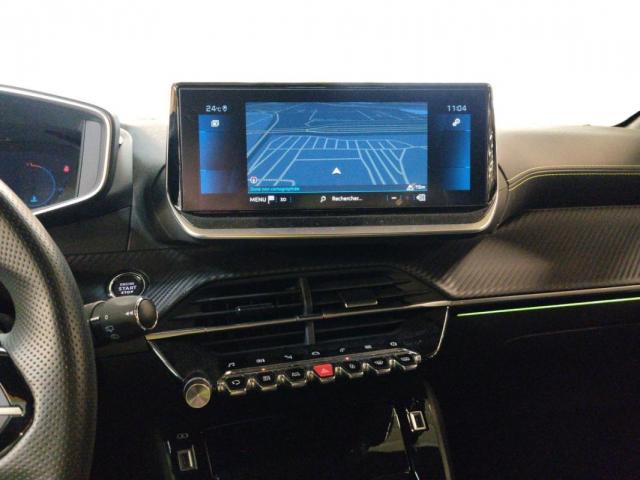 Peugeot 208 image 1
