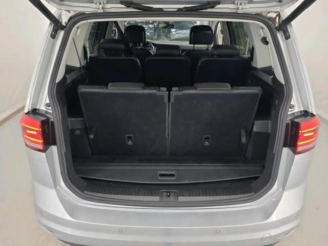 Volkswagen Touran image 1