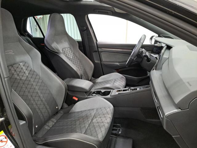 Volkswagen Golf image 3