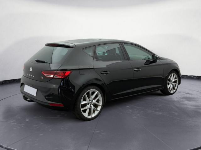 Seat Leon image 5