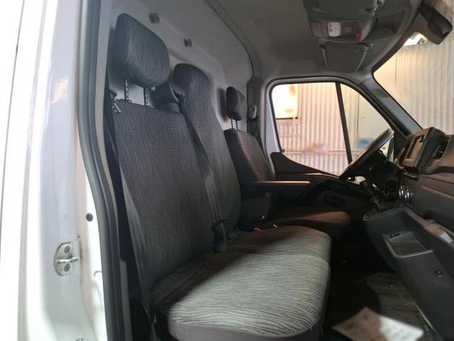 Renault Master image 1