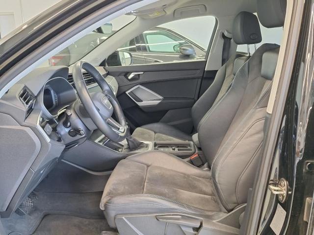 Audi Q3 image 8