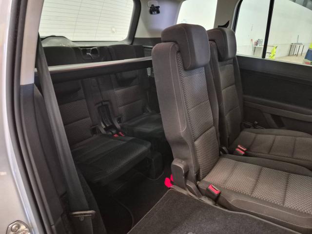 Volkswagen Touran image 4
