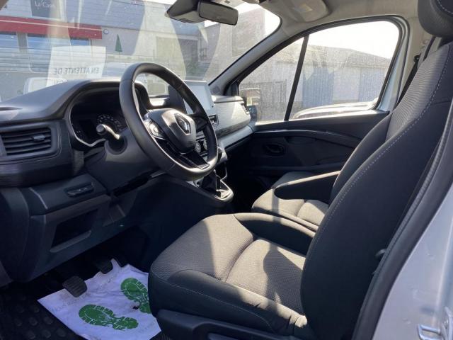 Renault Trafic image 6