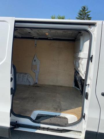 Renault Trafic image 2